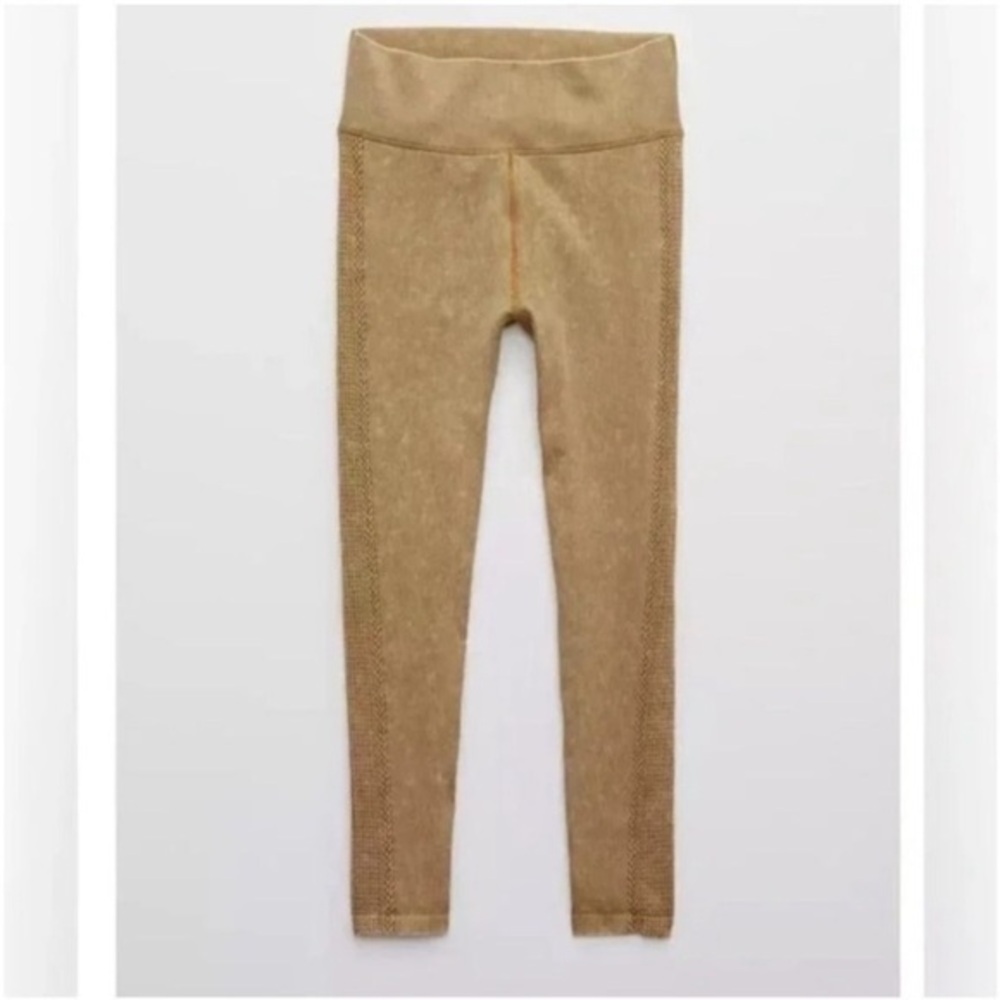 Offline by Aerie Big Chill Seamless Ribbed Leggings Taupe